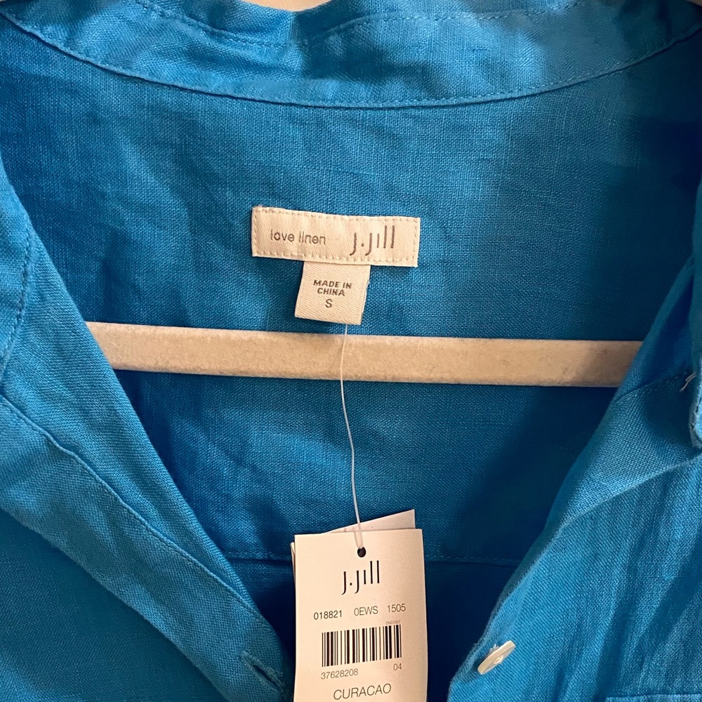 J Jill Button Down Blouse in blue